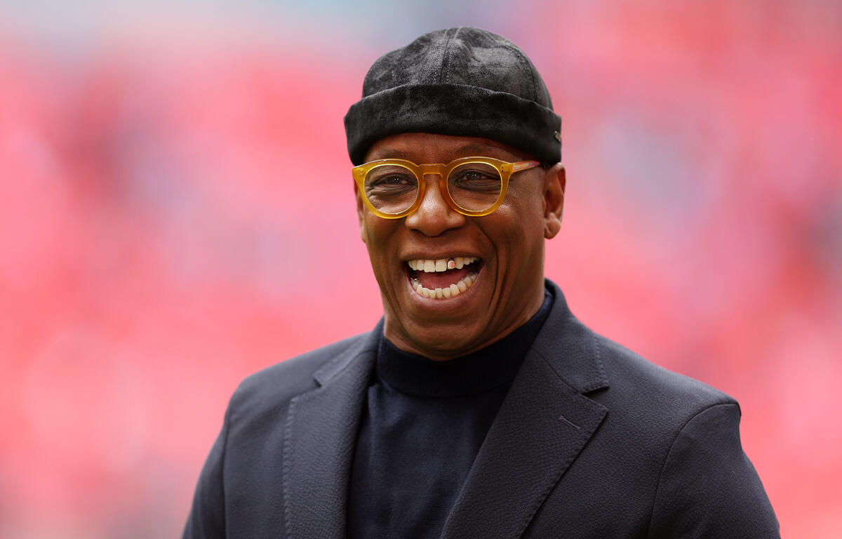 イアン・ライト氏は様々な形で女子サッカーを支援