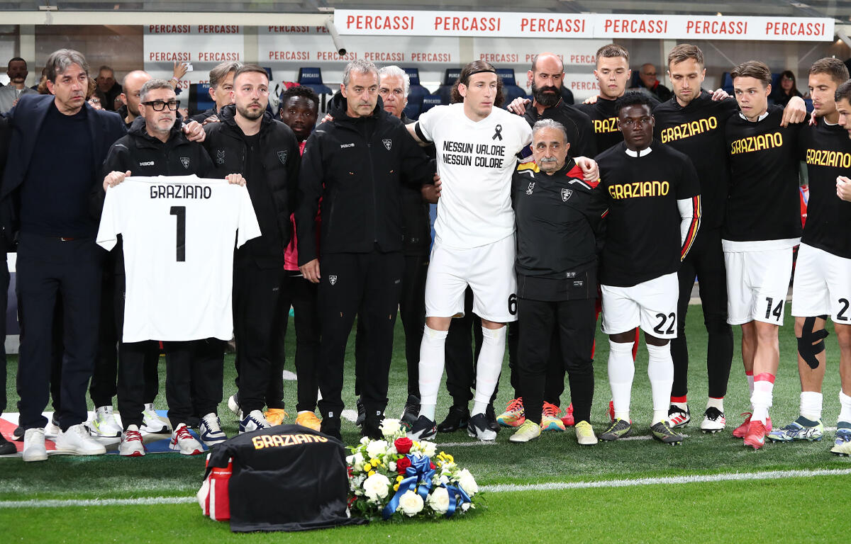 レッチェがセリエAの決定に抗議の姿勢を見せる