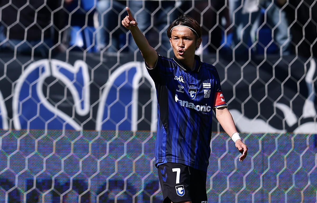 先制ゴールの宇佐美貴史