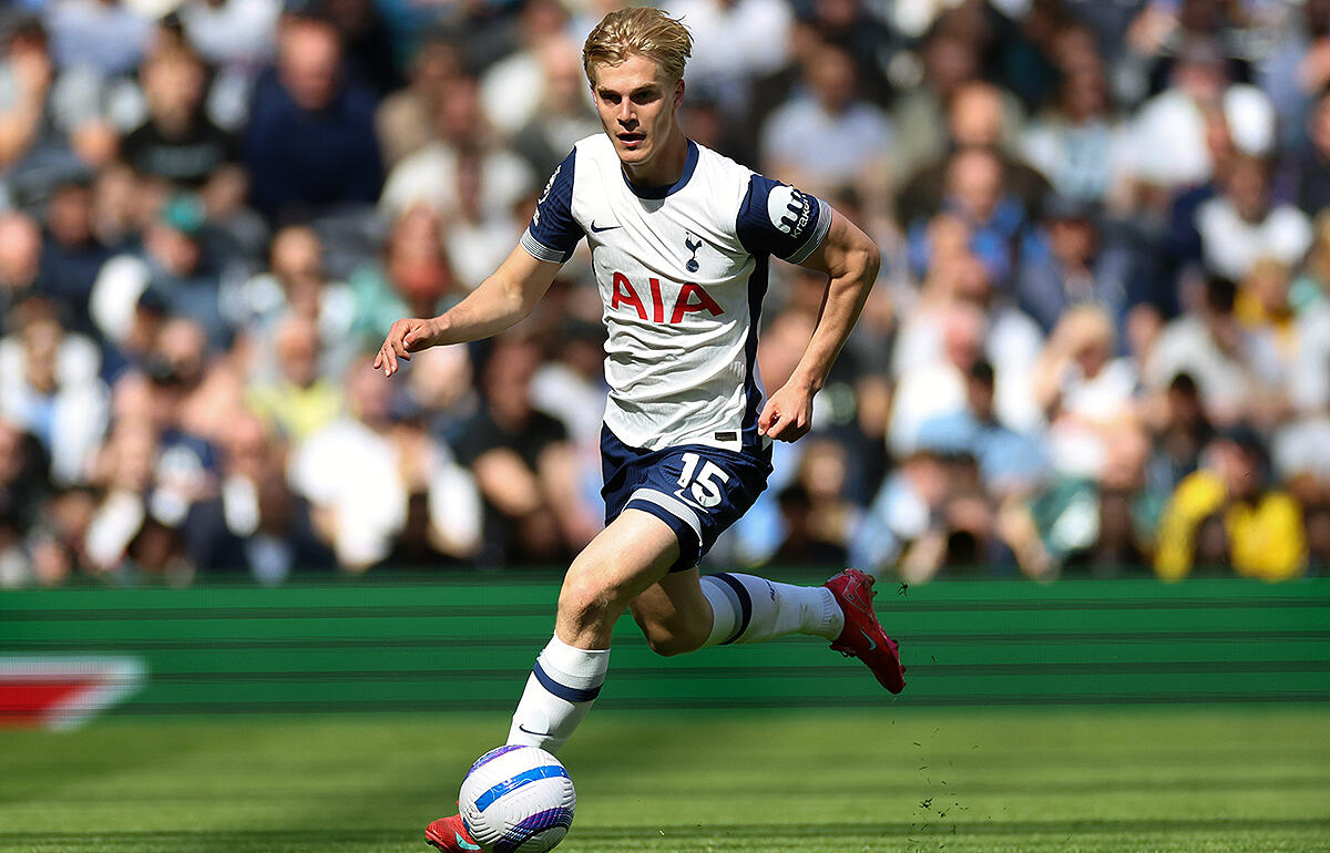 スパーズの未来が新契約にサイン