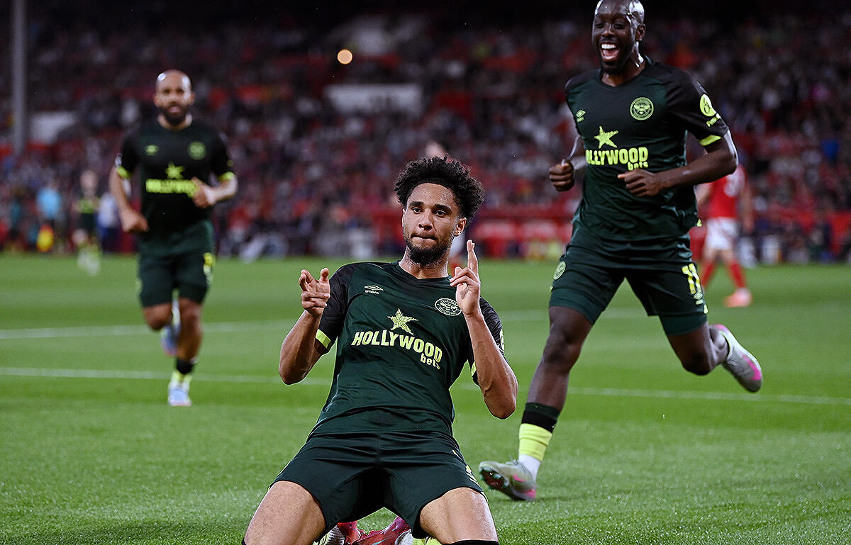 ブレントフォードが敵地で快勝