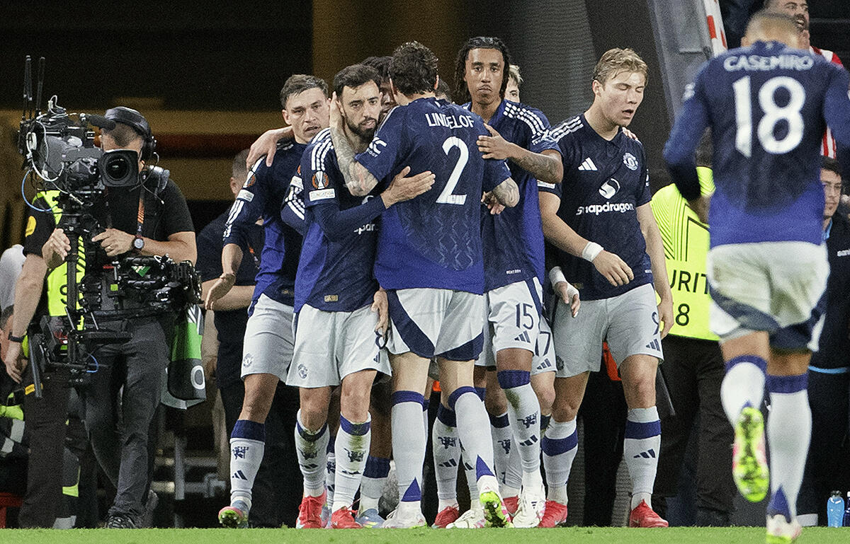 ユナイテッドが敵地で先勝