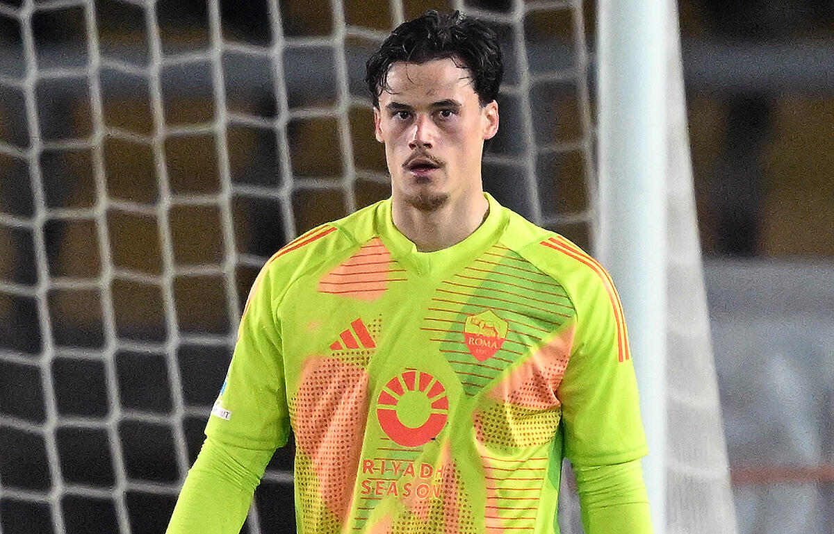 守護神に君臨するスヴィラル