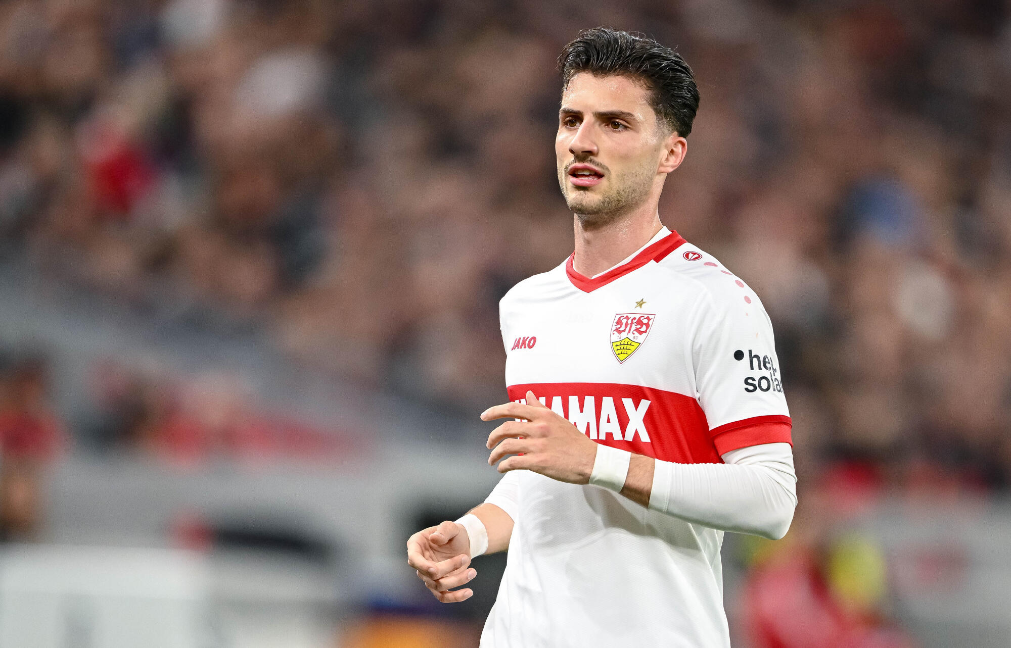 ステルギウは手術を受けることに