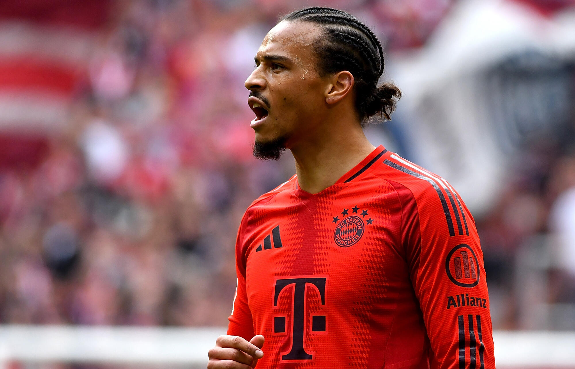 サネはバイエルン残留希望も条件に不満か