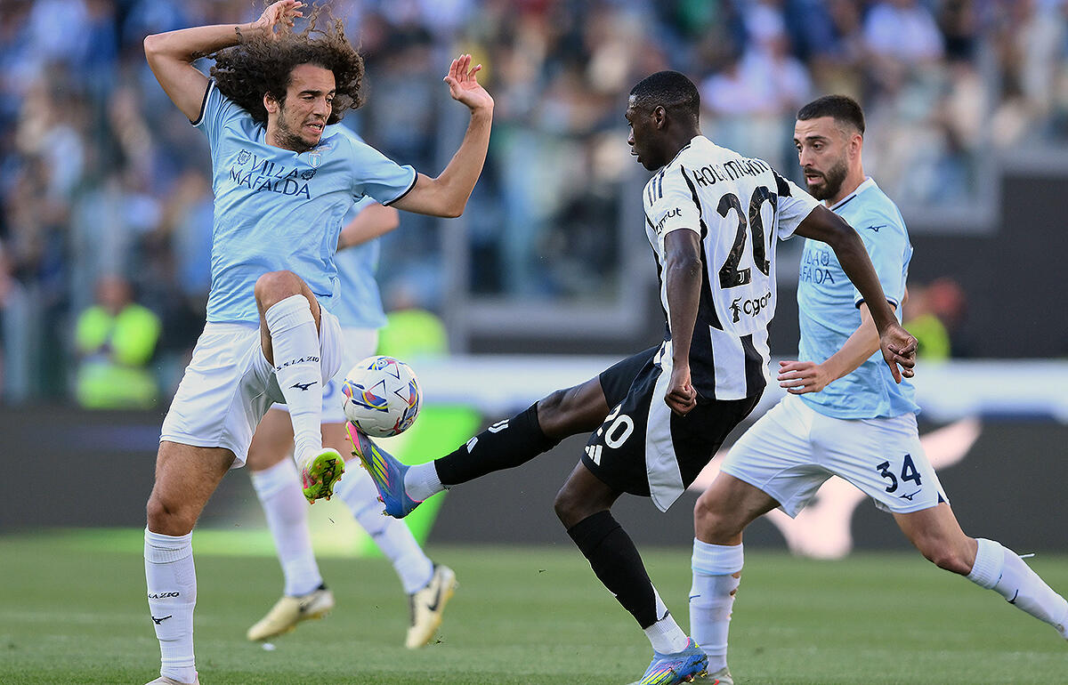 上位対決は痛み分け