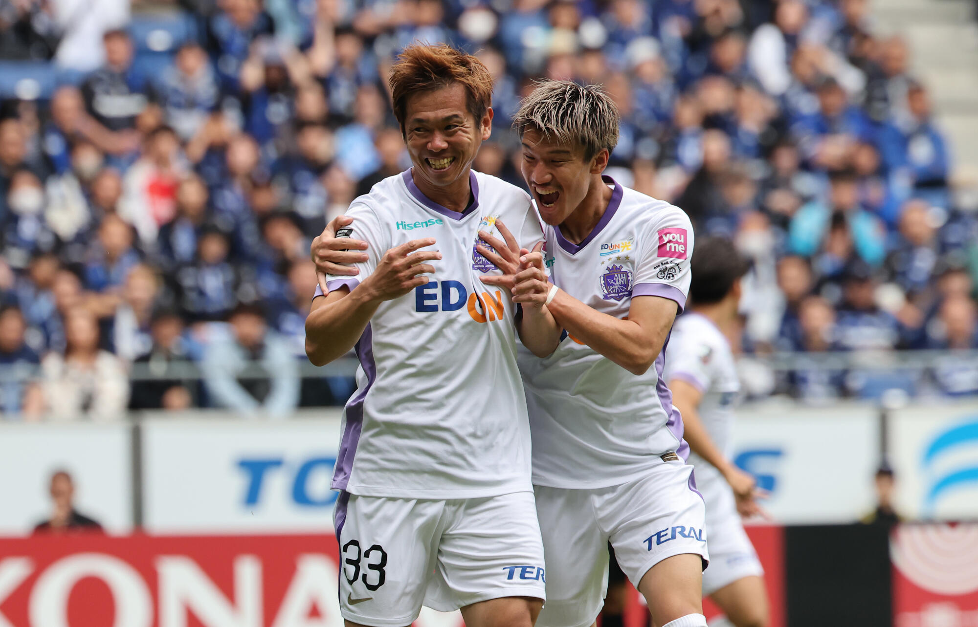 勝利に導いた塩谷司