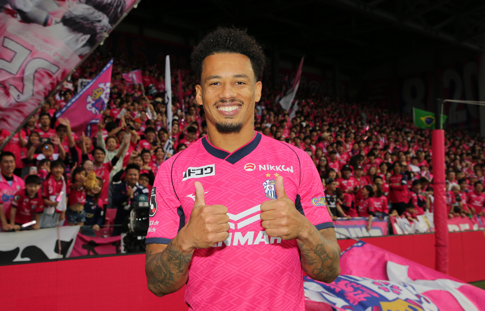 決勝ゴールのラファエル・ハットン