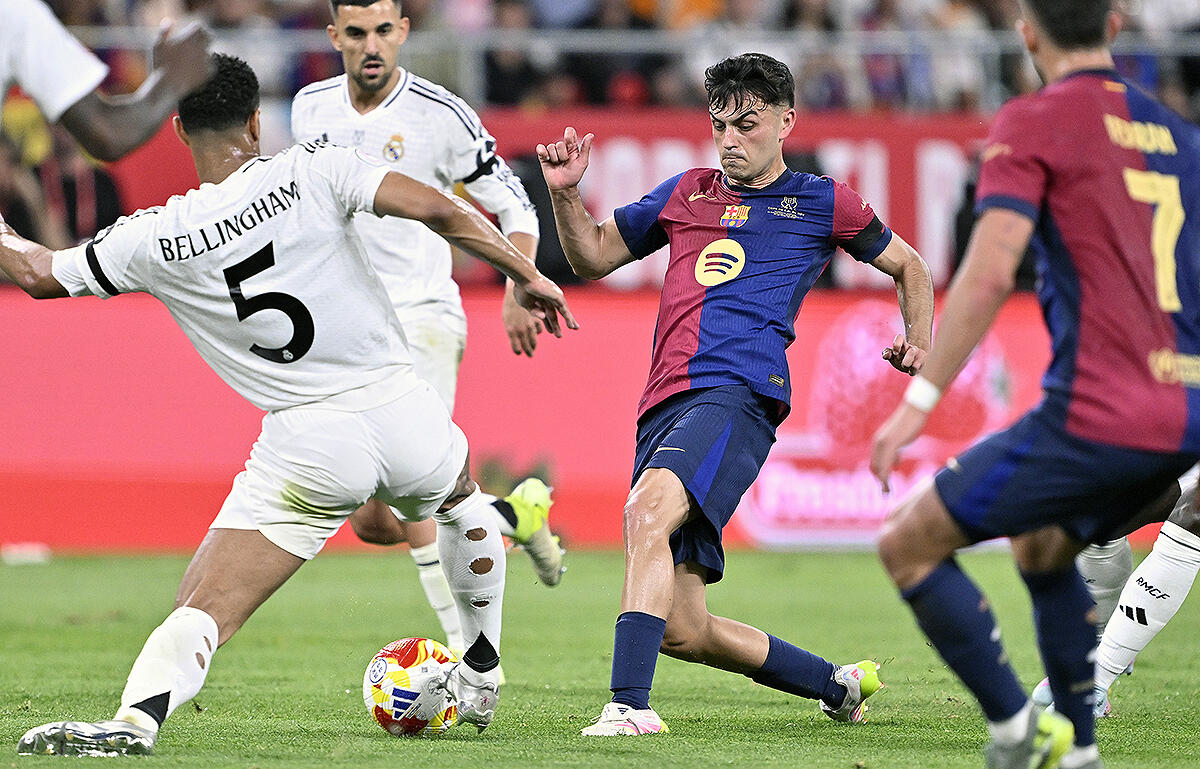 タイトル決定づける4pt差の頂上決戦