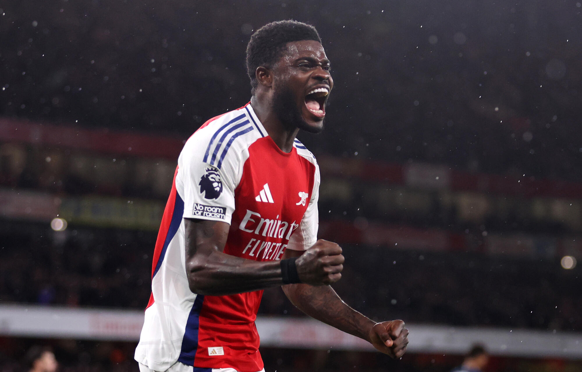 トーマスはアーセナルに残留へ