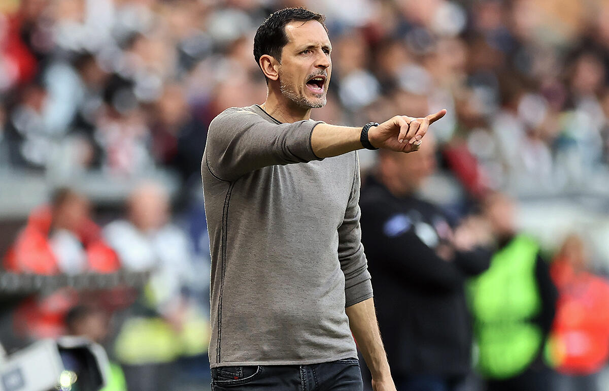 フランクフルトを指揮するトップメラー監督