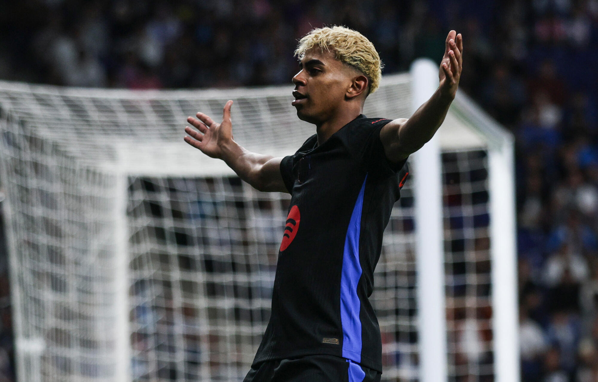 ヤマルが決勝ゴールでバルサ28度目の優勝