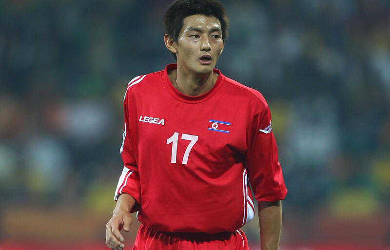 新潟や柏 横浜fcなどでプレーした元北朝鮮代表mf安英学が現役引退 超ワールドサッカー