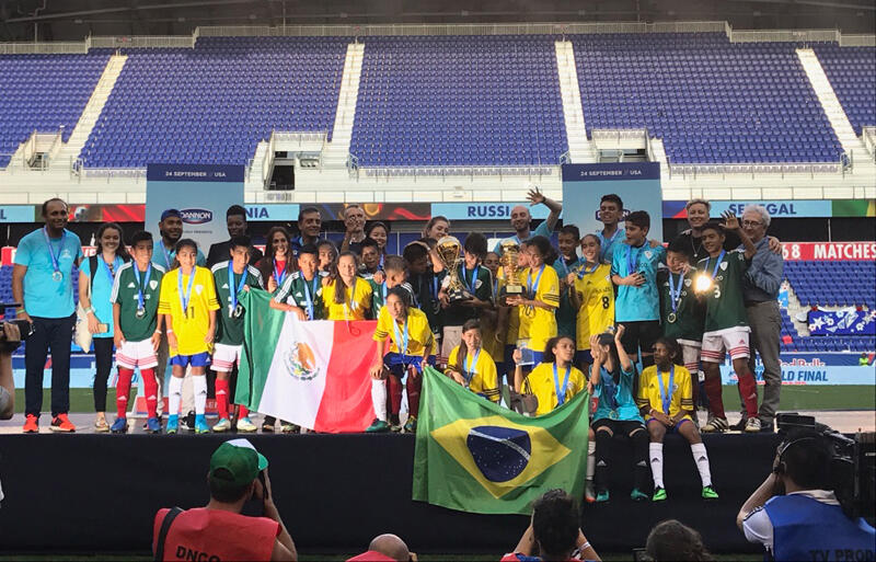 12歳以下の世界一はアルゼンチンを破ったメキシコに 日本代表の柏u 12は13位で終える ダノンネーションズカップ World Final17 超ワールドサッカー