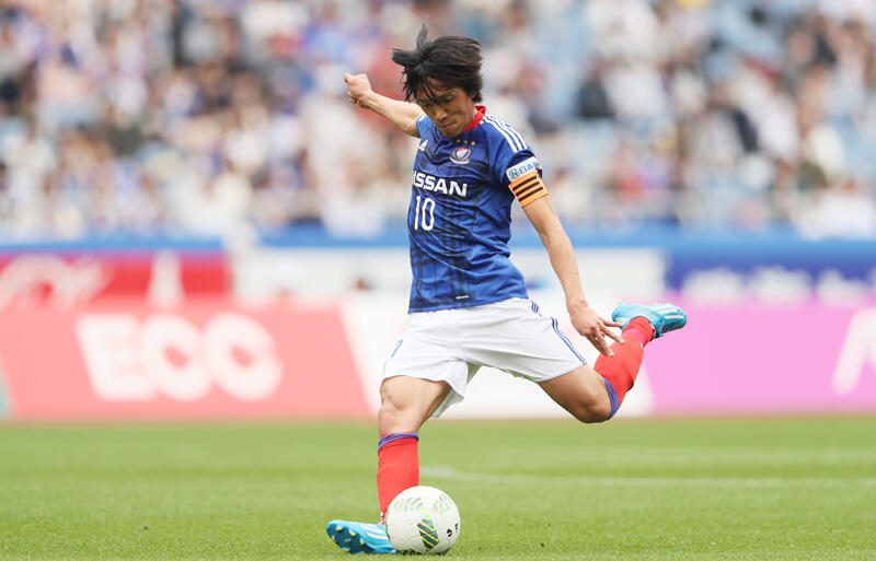 日本が誇るレフティ 中村俊輔がメッシ超え 世界の現役fkトップ5にランクイン 超ワールドサッカー