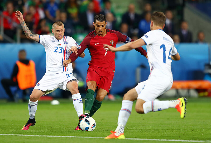 C ロナウド不発のポルトガルが初出場アイスランドとドロー ユーロ16 超ワールドサッカー