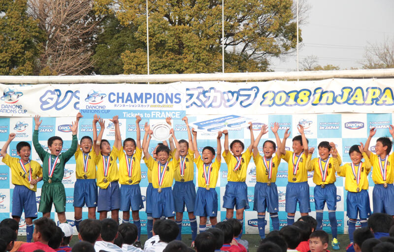 男子は江南南サッカー少年団が初優勝 女子は千葉中央fc U12ガールズが初代女王に 6月にフランス カンヌで現地チームと親善試合 ダノンネーションズカップ 超ワールドサッカー