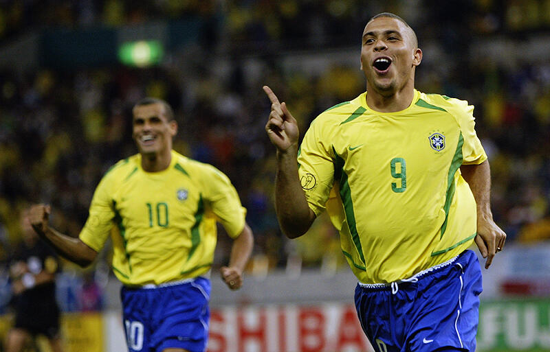今日の誕生日は誰だ 9月22日は フェノメノ と称された元ブラジル代表fwのバースデー 超ワールドサッカー