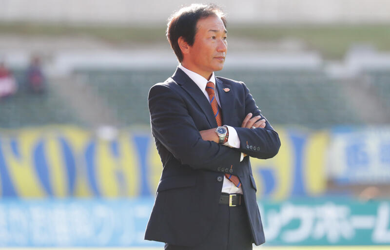 山口 霜田正浩監督が続投 クラブ最高位の好成績 超ワールドサッカー