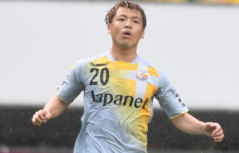 今季7得点の長崎MF中村慶太、清水に完全移籍！ - 超ワールドサッカー！