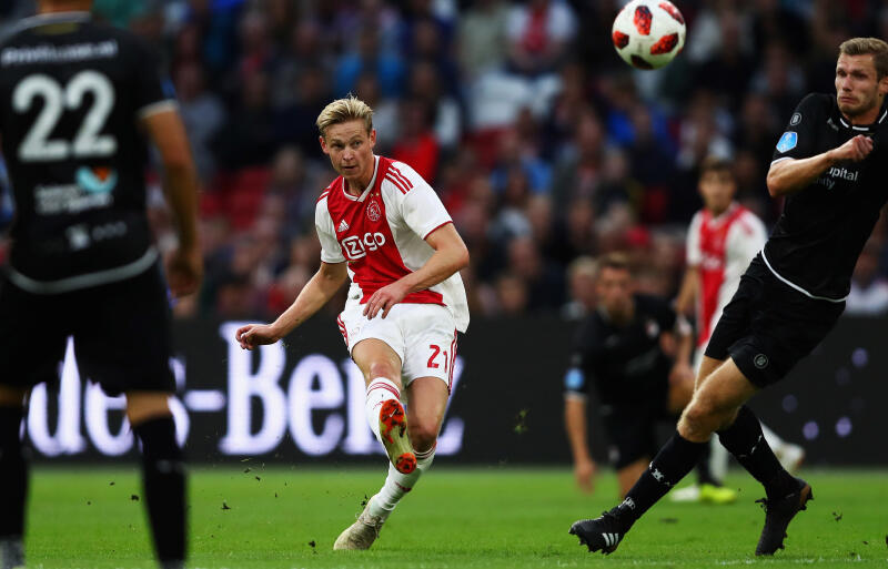 Psg入りが近づいていたデ ヨングにバルサが破格オファー 超ワールドサッカー