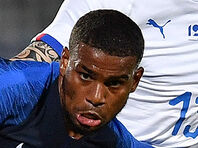 フランス2部降格のトロワ 昨季レンタルで加入していた韓国代表fwソク ヒョンジュンを完全移籍で獲得 超ワールドサッカー