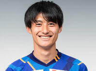 Vファーレン所属時、鍬先祐弥選手　ユニホーム Vファーレン所属時、鍬先祐弥選手 ユニホーム - メルカリ