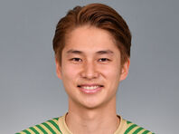 山形MF井出遥也が物損事故 - 超ワールドサッカー！