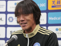 急逝から10年、松田直樹氏の横浜FM1stユニフォーム&プレーヤーズ