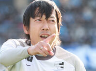 中村憲剛が“4年越し”引退試合で計5ゴール！ 川崎F象徴の有終の美