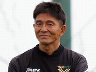 森本貴幸が福岡と契約更新！ 来季3年目へ - 超ワールドサッカー！