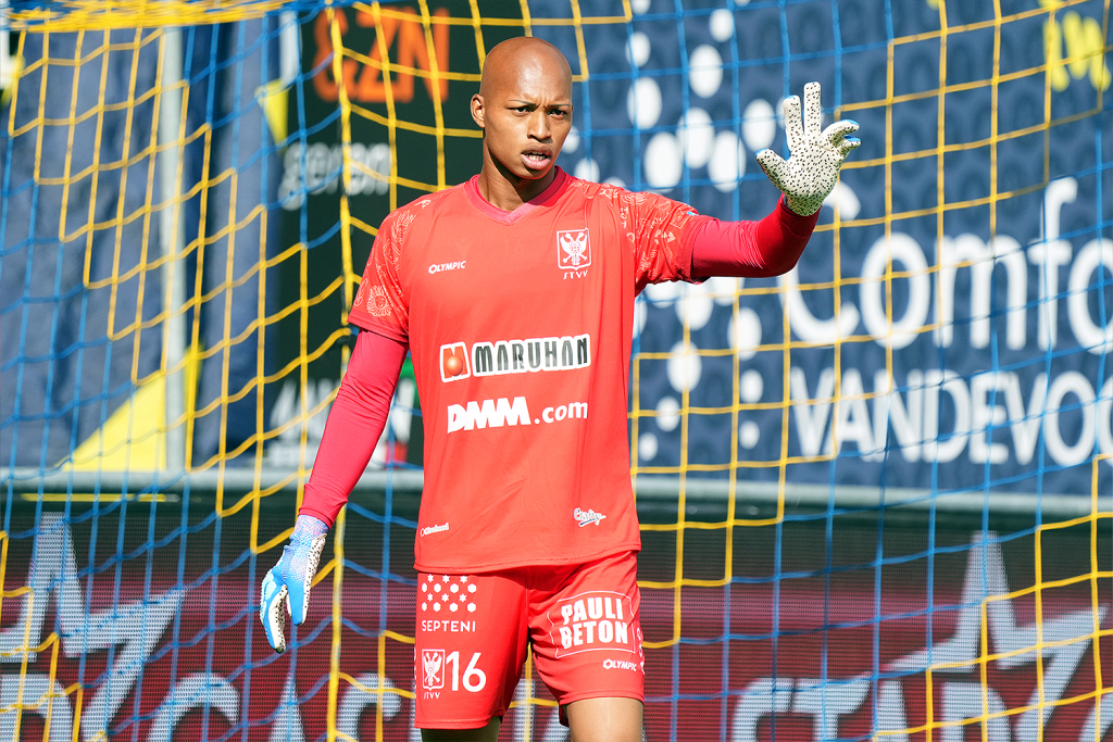 超WORLDサッカー！ W杯3カ月前の最終サバイバル。欧州遠征で森保ジャパンに招集したい選手たち｜GK&DF編